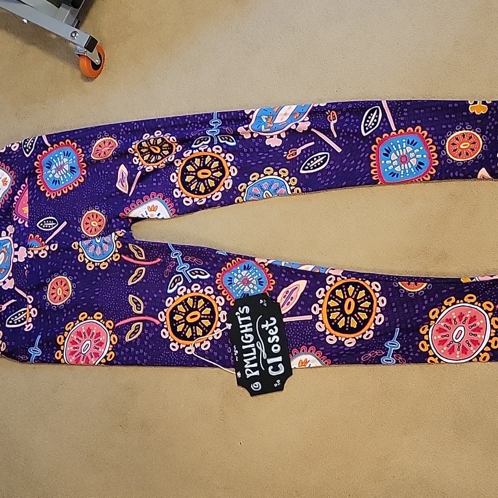 LuLaRoe Leggings Colorful Patterned Leggings Purple Tall & Curvy